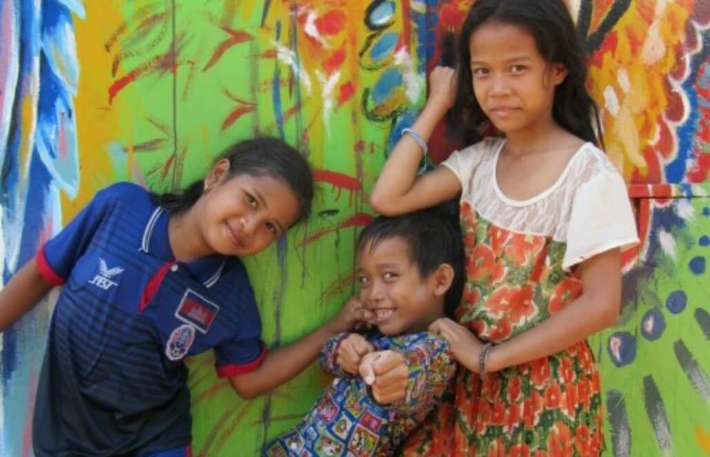 attraction-Sihanouk ville Population Young Population 2.jpg
